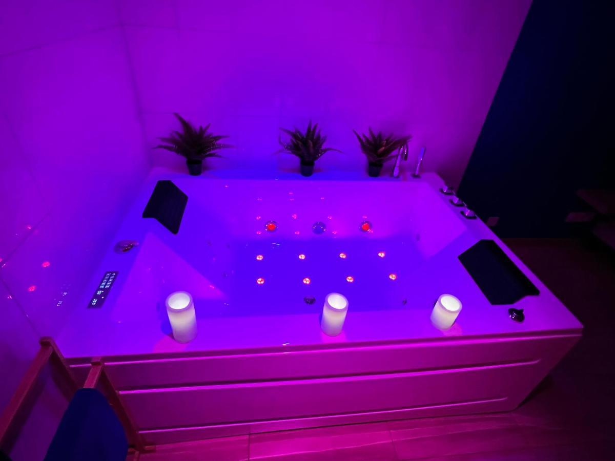 Narbnb - Eden Suite - Jacuzzi - Parking - Clim Narbona Zewnętrze zdjęcie